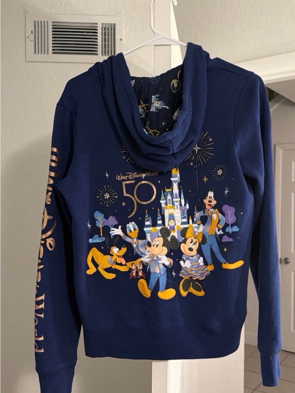 Disney Walt Disney World 50th Anniversary Zip-up Hoodie/Jacket. Size Medium
